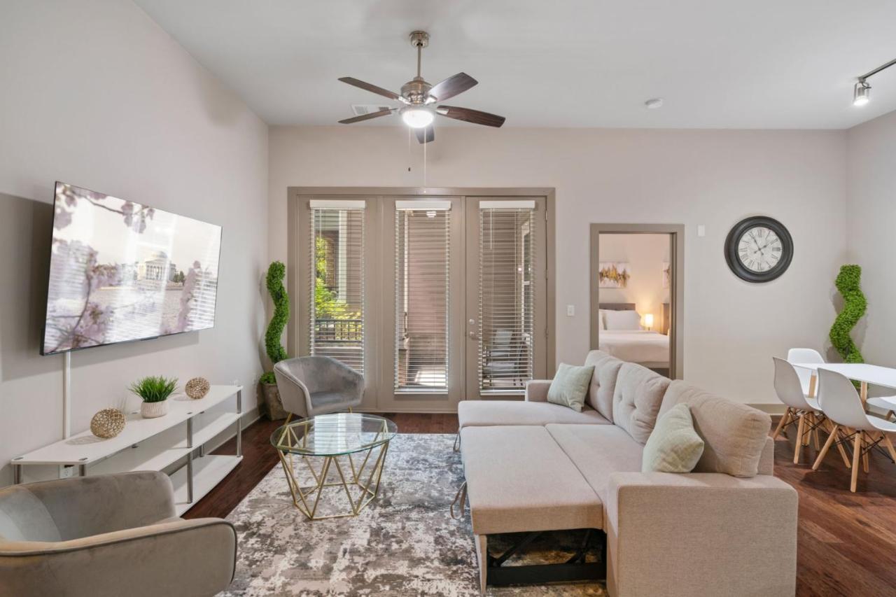 Apartamento Grand Luxury Premium Vaulted Ceilings Woodbridge Exterior foto